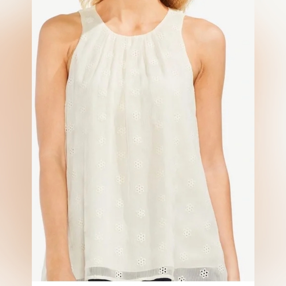 Vince Camuto Cream Sleeveless Eyelet Blouse 1X